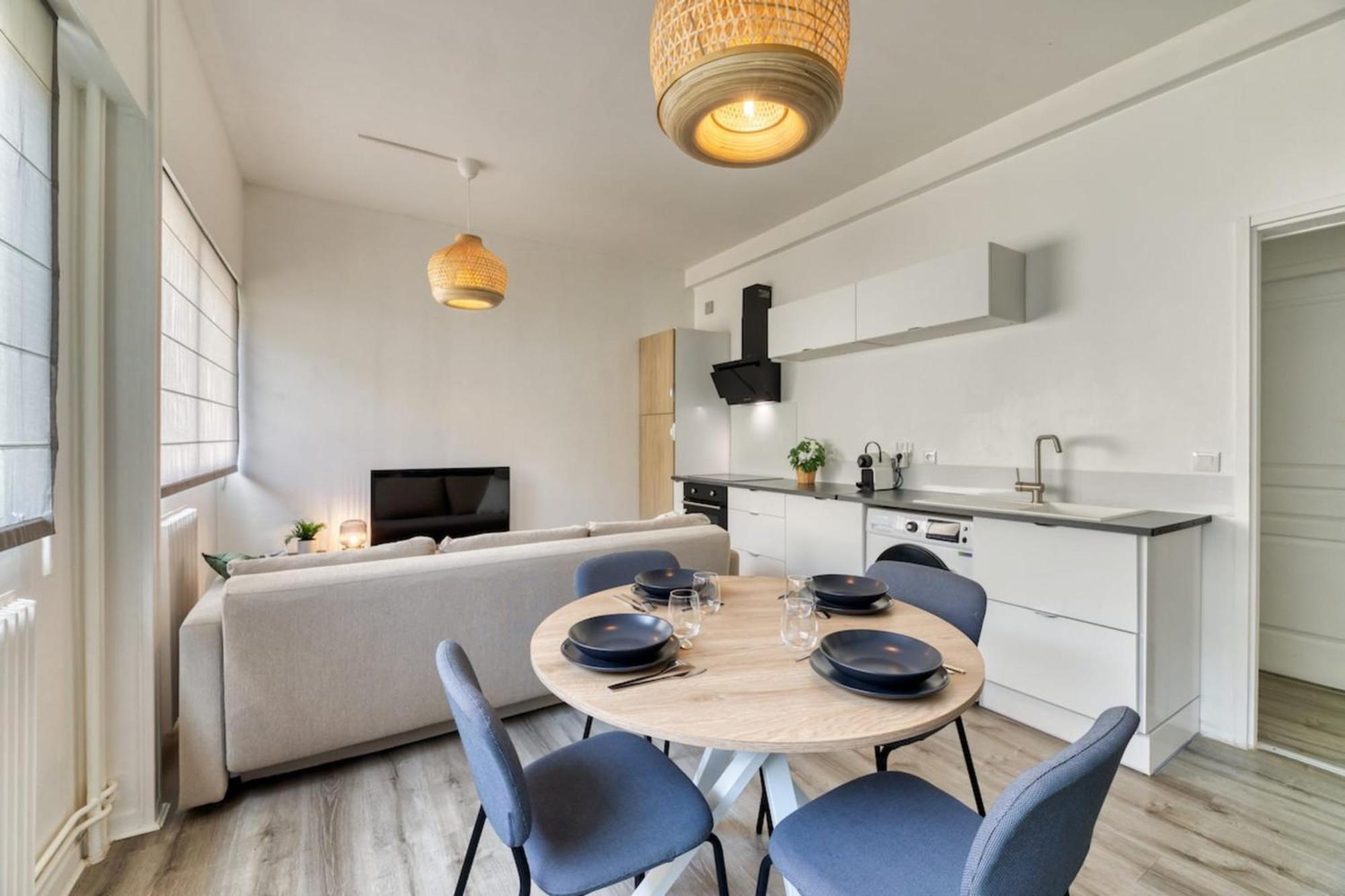 Apartment Le General Beau F3 Entre Les Quais Et La Place Du Vieux Marche A *